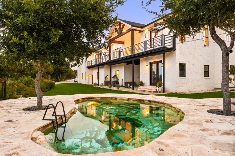 359 Ash Juniper Drive New Braunfels, TX 78132
