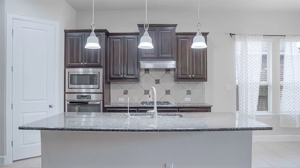 184 Fort Cobb Way Georgetown, TX 78628