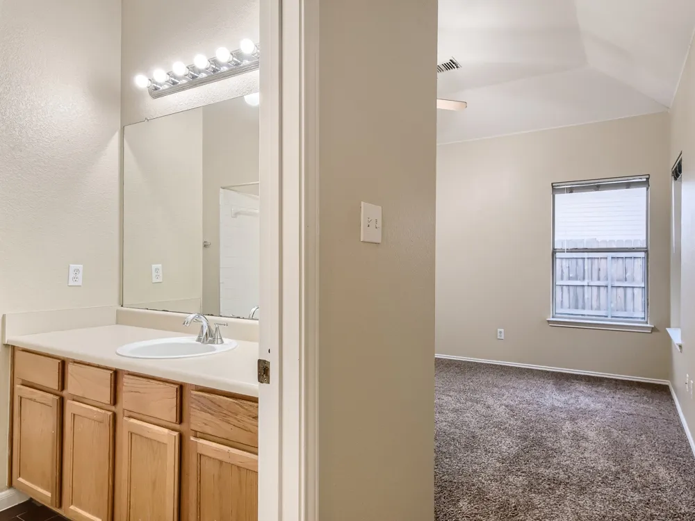 2858 Southampton Way #A Round Rock, TX 78664