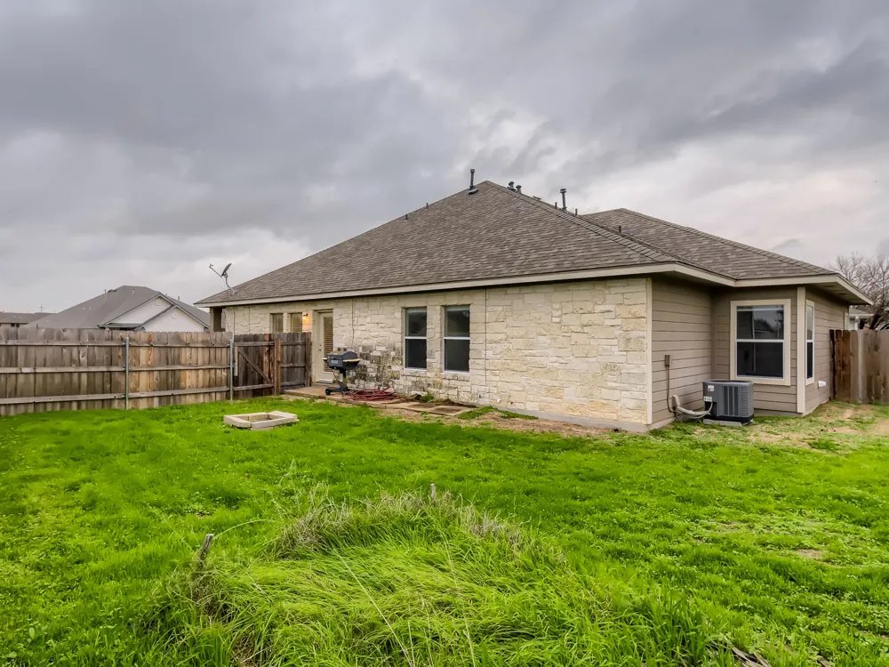 2858 Southampton Way #A Round Rock, TX 78664