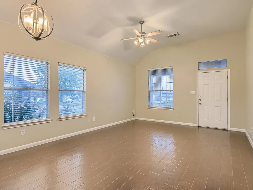 2858 Southampton Way #A Round Rock, TX 78664