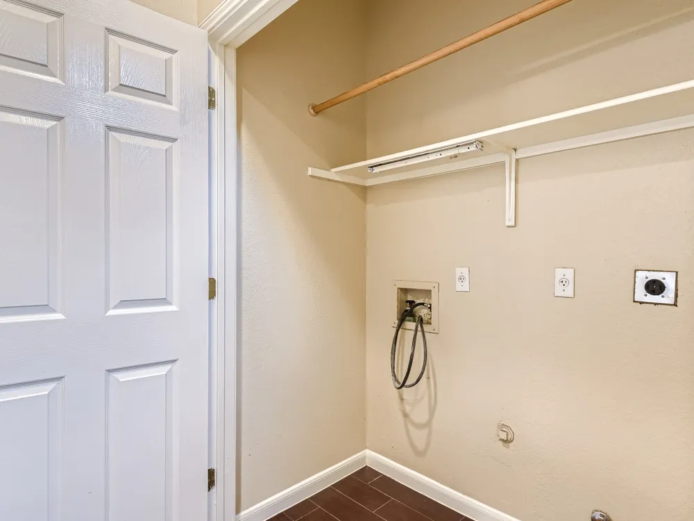 2858 Southampton Way #A Round Rock, TX 78664