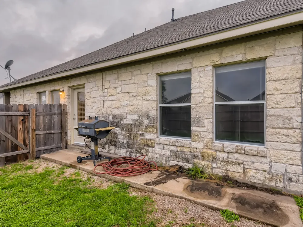 2858 Southampton Way #A Round Rock, TX 78664