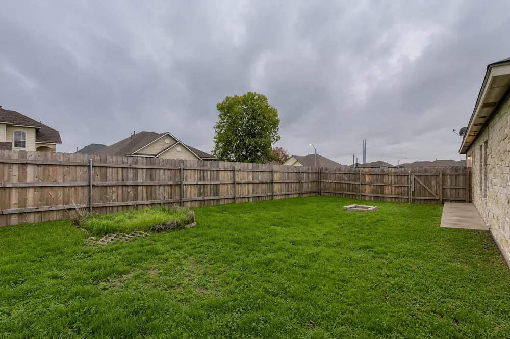 2858 Southampton Way #A Round Rock, TX 78664