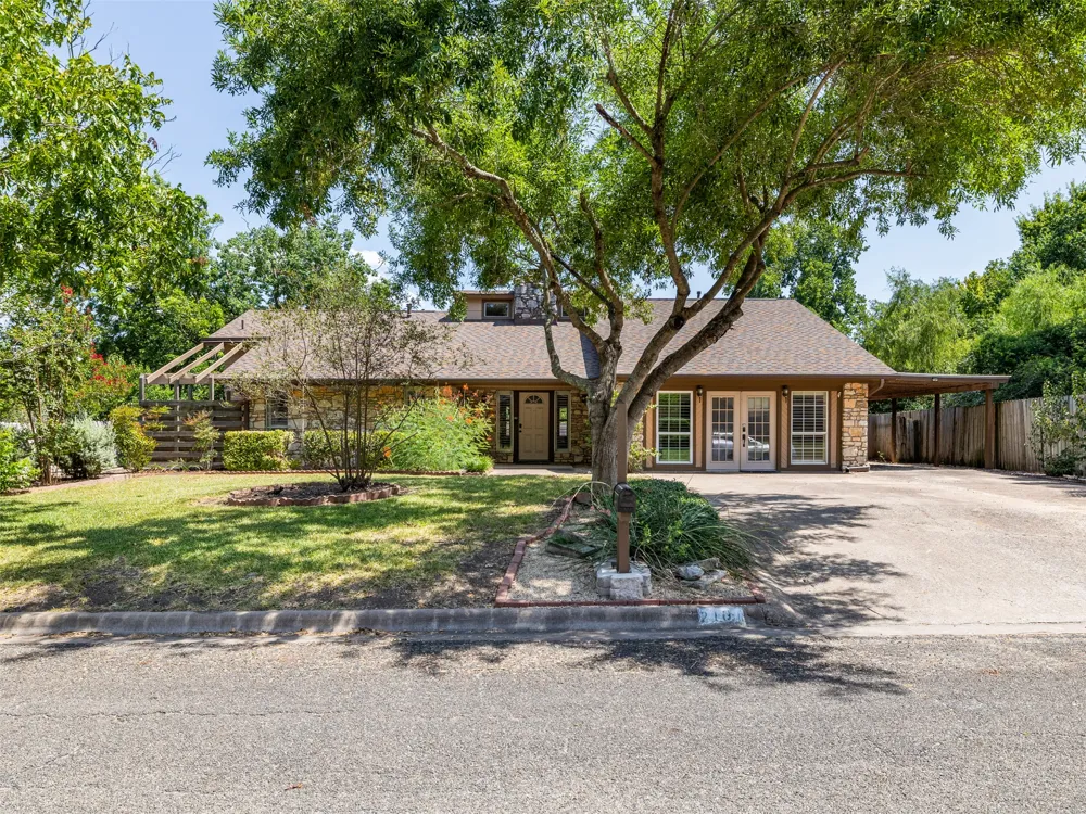 2101 Kent Street Taylor, TX 76574