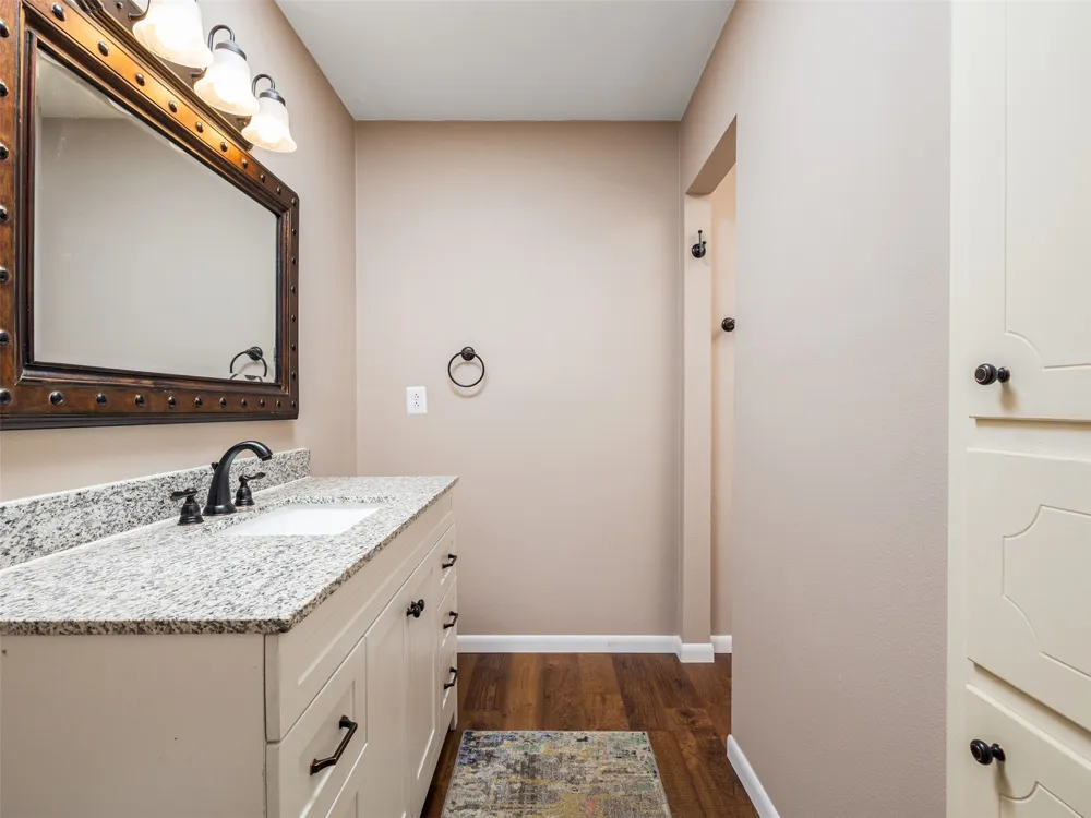 2101 Kent Street Taylor, TX 76574