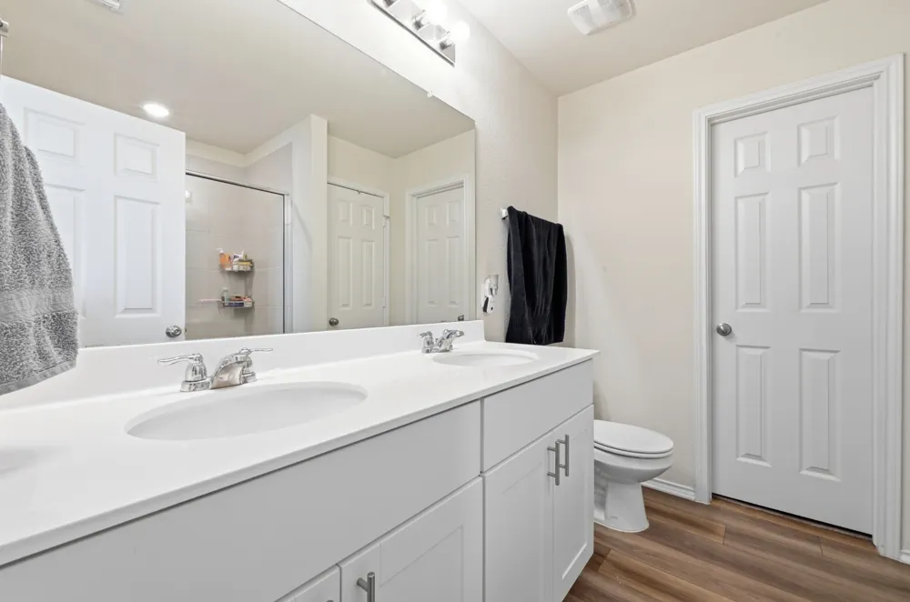 632 Pepperbark Loop Buda, TX 78610