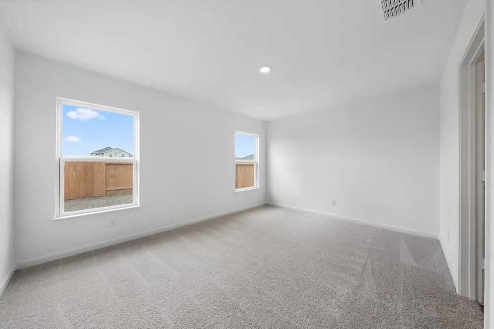 297 Silent Meadow Run Maxwell, TX 78656