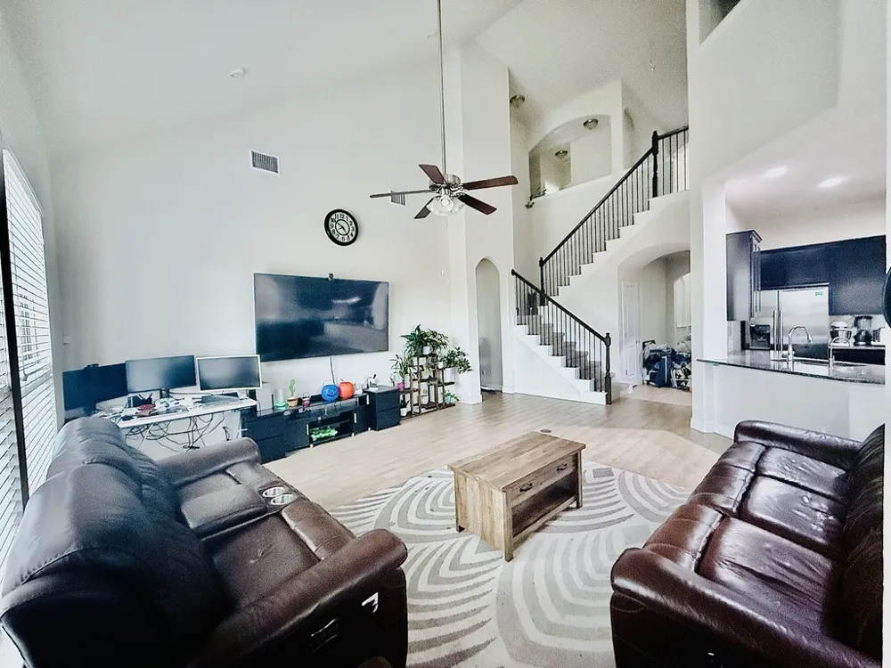 3925 Gildas Path Pflugerville, TX 78660