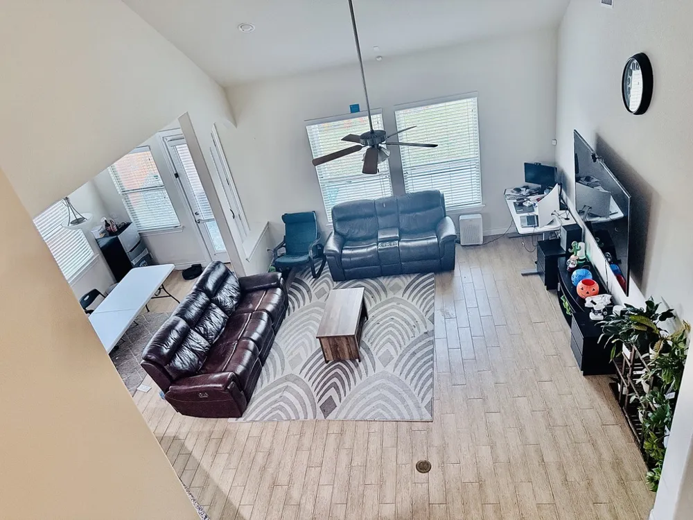3925 Gildas Path Pflugerville, TX 78660