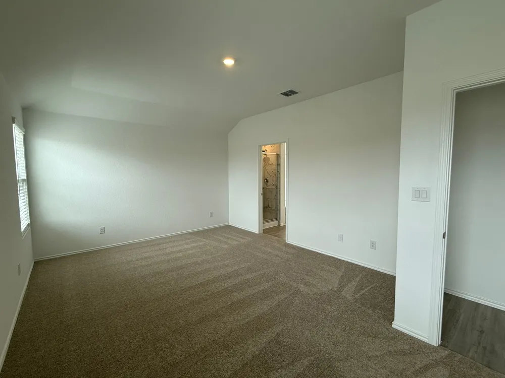 125 Sormonne Loop Kyle, TX 78640