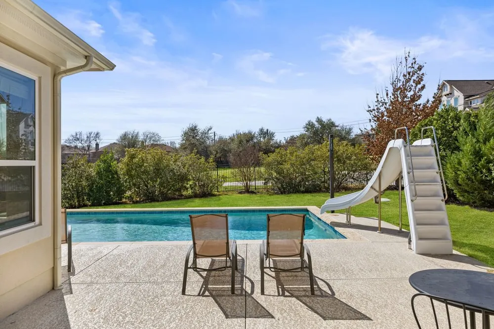 11613 Lake Stone Drive #70 Austin, TX 78738