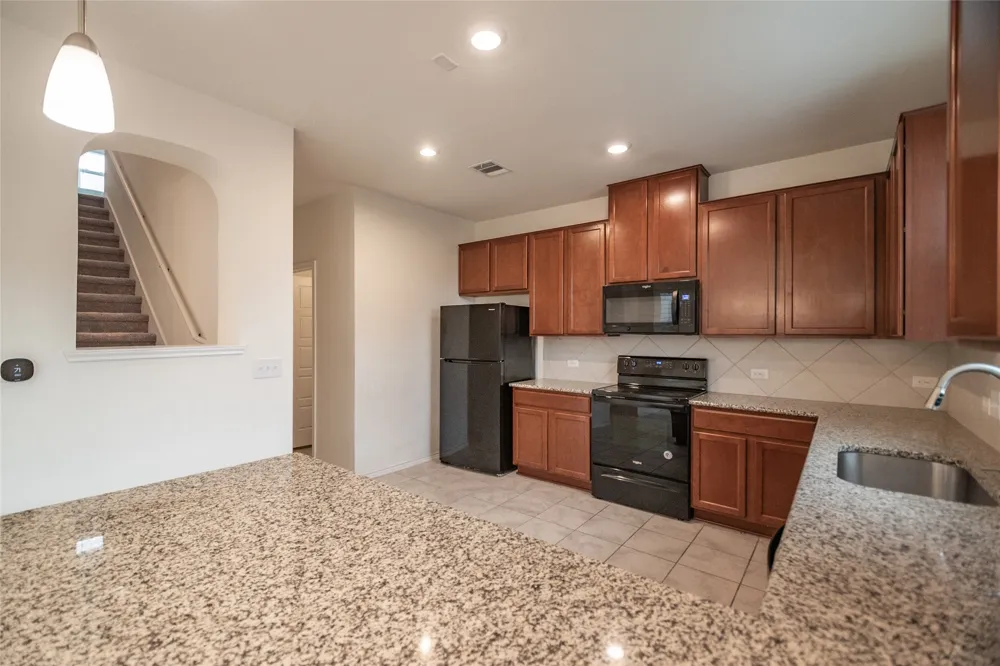 6412 Carriage Pines Drive Del Valle, TX 78617