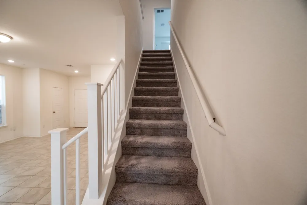 6412 Carriage Pines Drive Del Valle, TX 78617