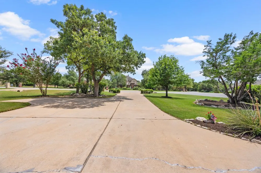 246 Southern Sunset Cove Driftwood, TX 78619