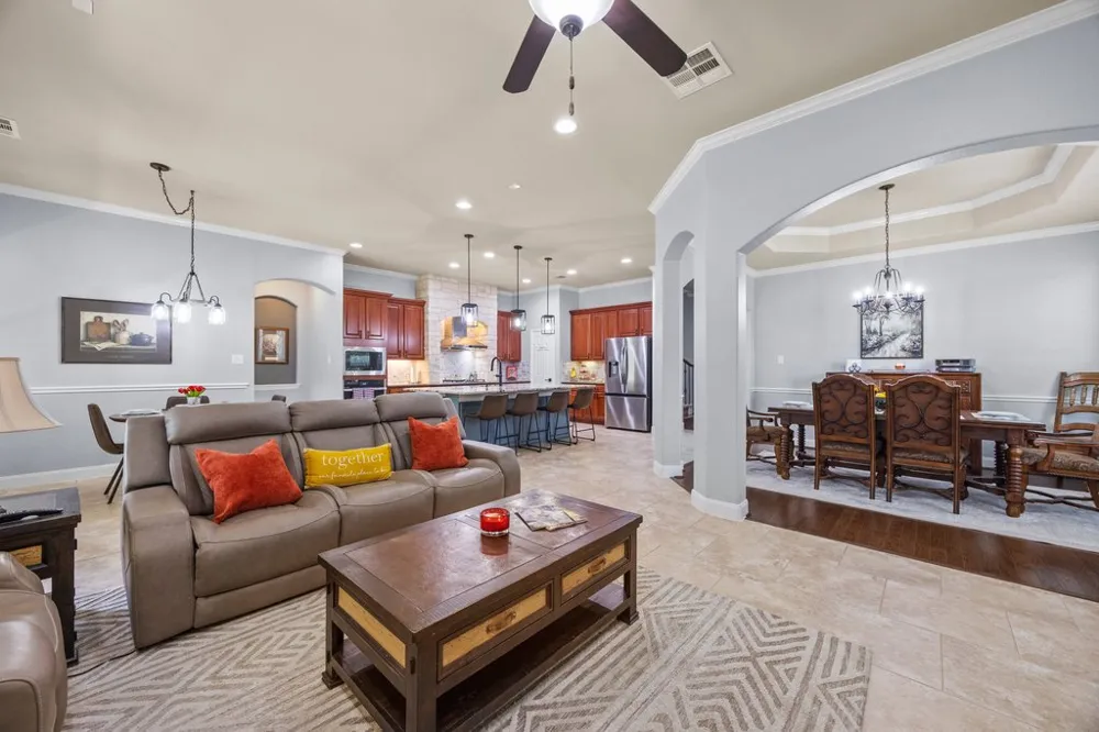 246 Southern Sunset Cove Driftwood, TX 78619