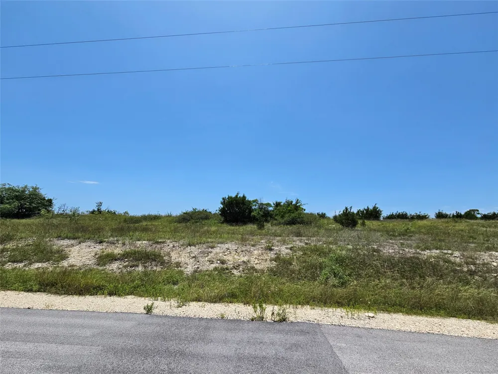 111 Shin Oak Drive Lampasas, TX 76550