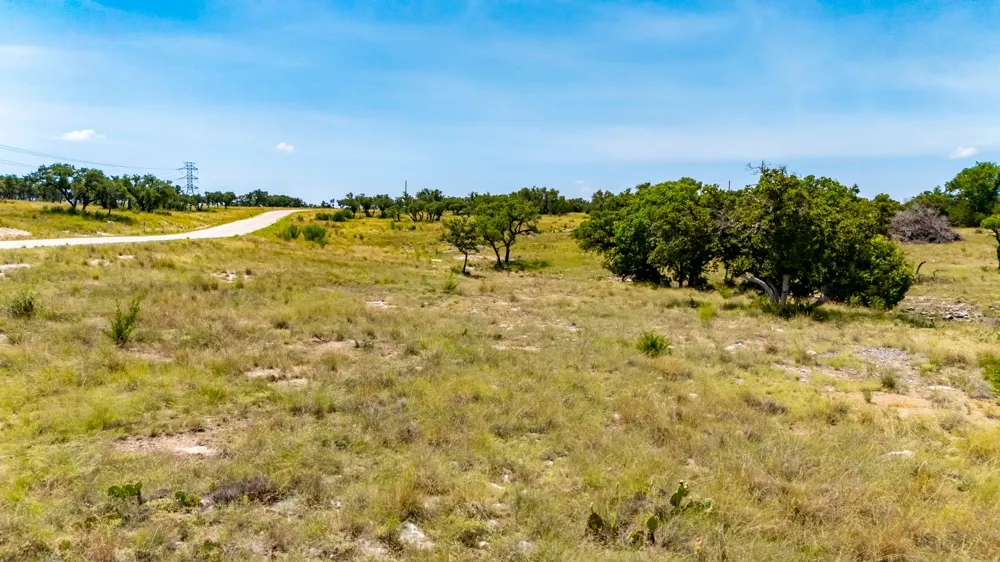 79 SPRING CROSSING DRIVE Junction, TX 76849