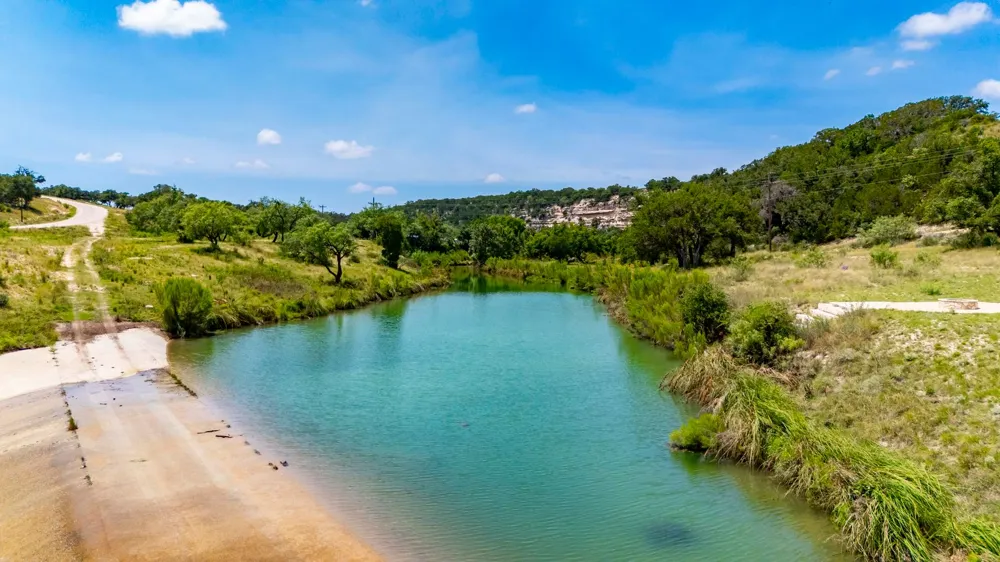 79 SPRING CROSSING DRIVE Junction, TX 76849