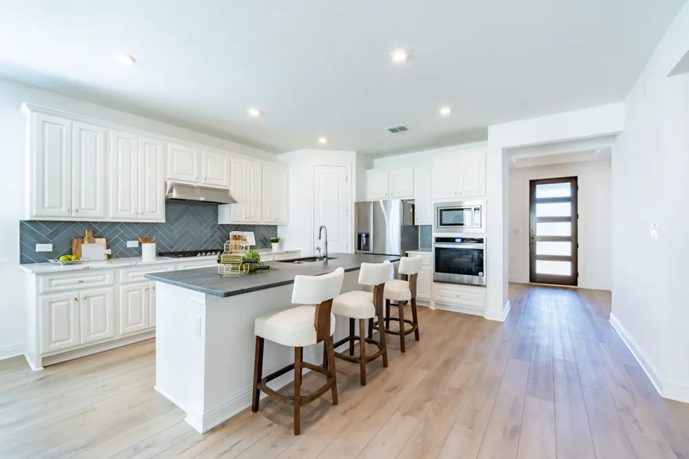 1040 Villa Rialto View Leander, TX 78641