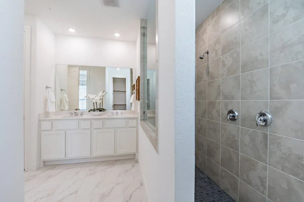 1040 Villa Rialto View Leander, TX 78641