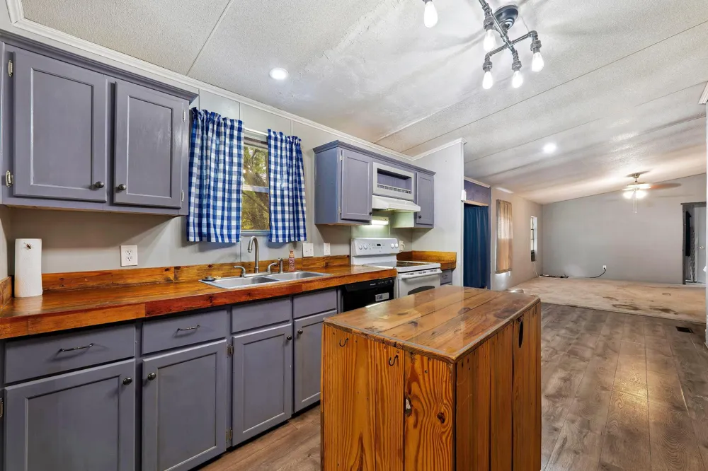 14430 E Fm 1431 Marble Falls, TX 78654