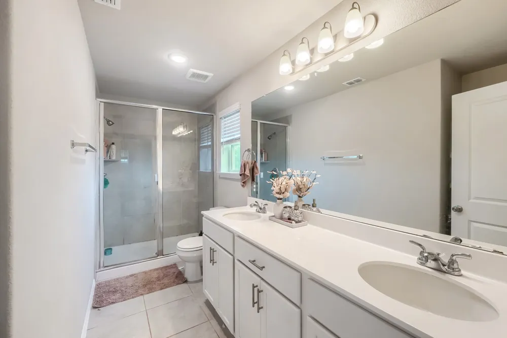 6254 Marsh Lane Buda, TX 78610