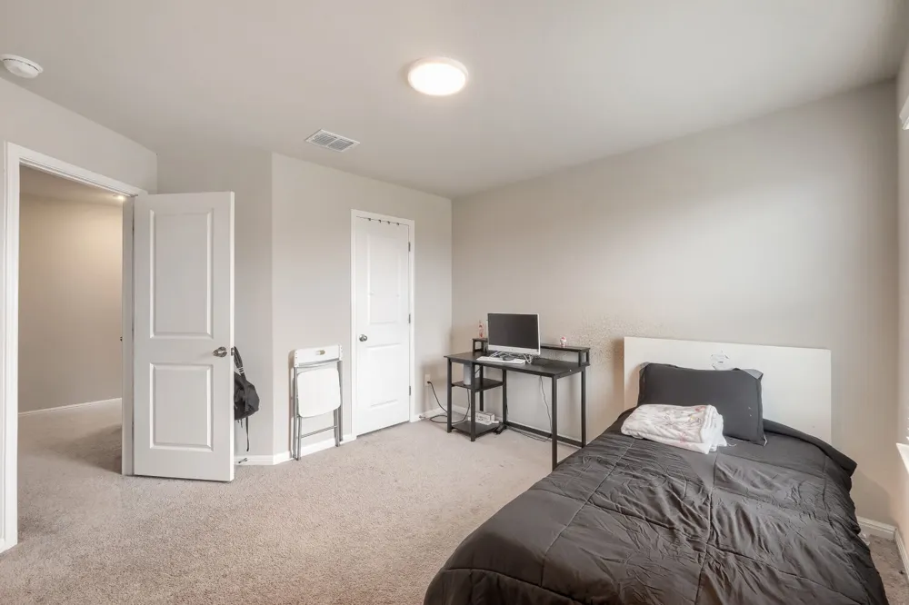 6254 Marsh Lane Buda, TX 78610