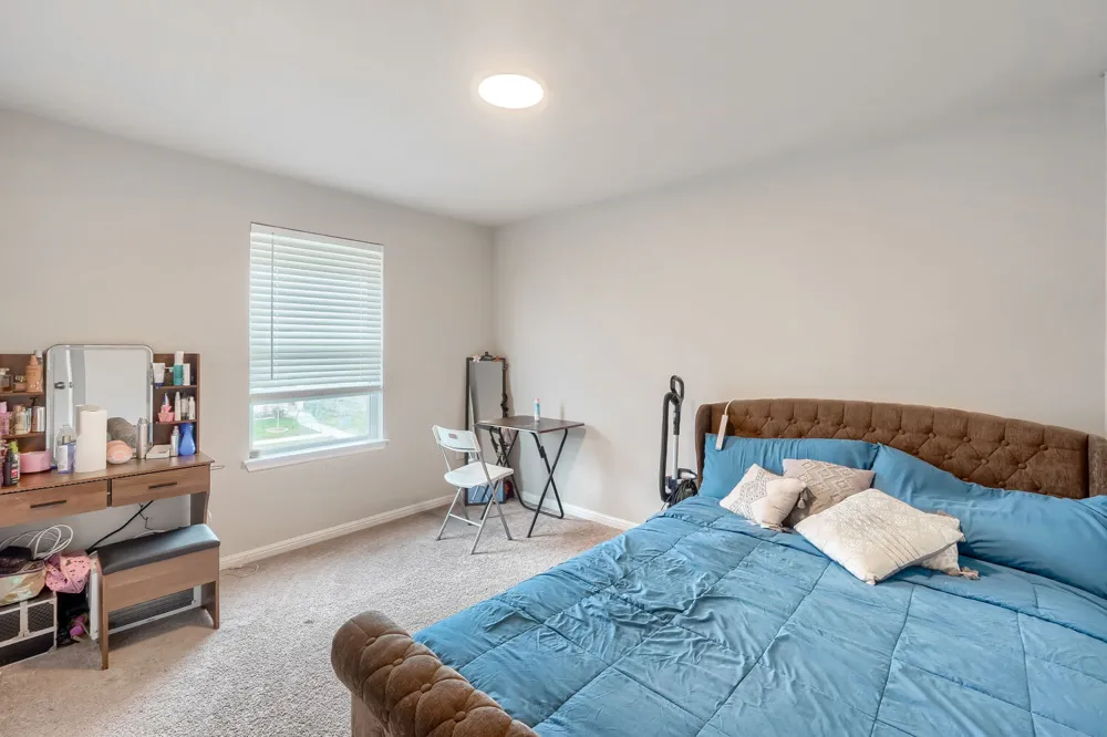 6254 Marsh Lane Buda, TX 78610