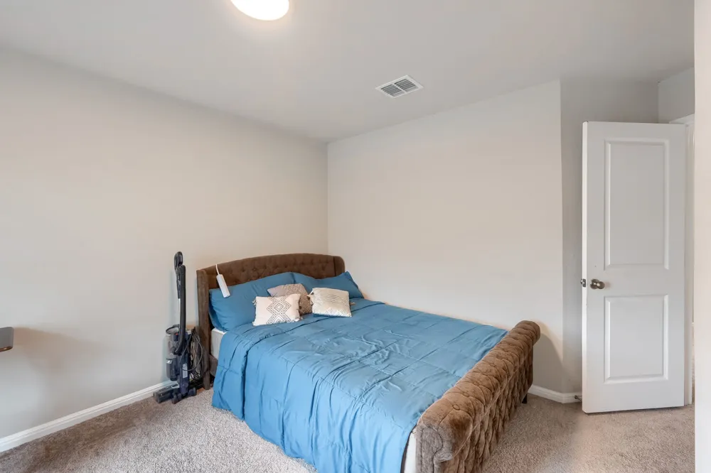 6254 Marsh Lane Buda, TX 78610