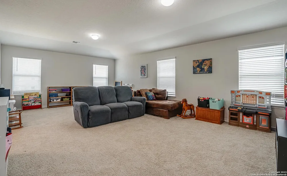 9654 Holly Patch San Antonio, TX 78254