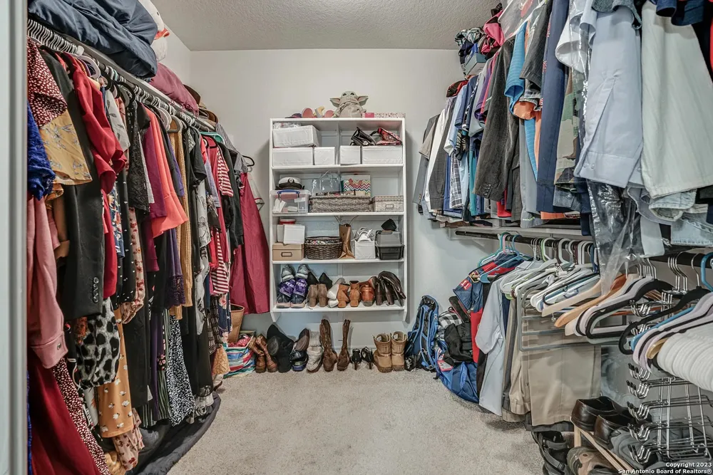9654 Holly Patch San Antonio, TX 78254