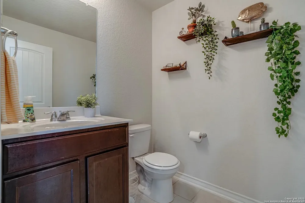 9654 Holly Patch San Antonio, TX 78254