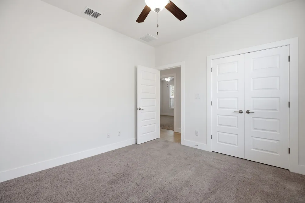 454 Parkline Drive #33B Georgetown, TX 78626