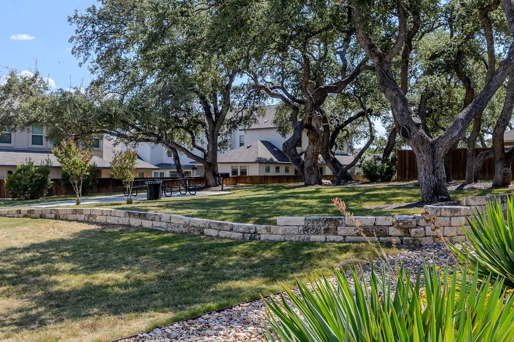 454 Parkline Drive #33B Georgetown, TX 78626