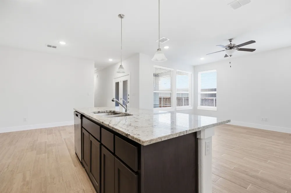 454 Parkline Drive #33B Georgetown, TX 78626