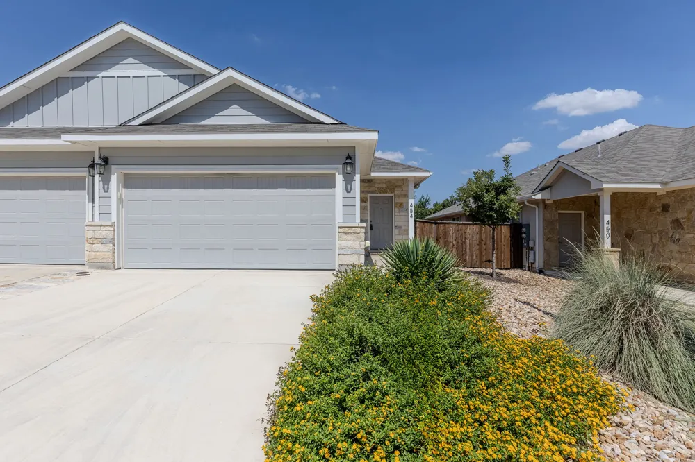 454 Parkline Drive #33B Georgetown, TX 78626
