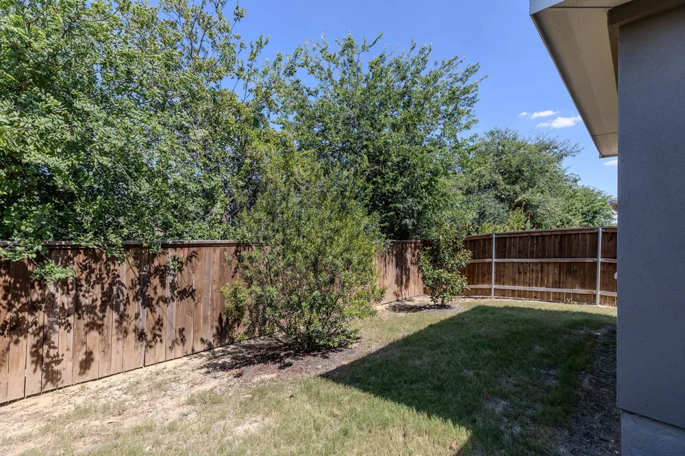 454 Parkline Drive #33B Georgetown, TX 78626