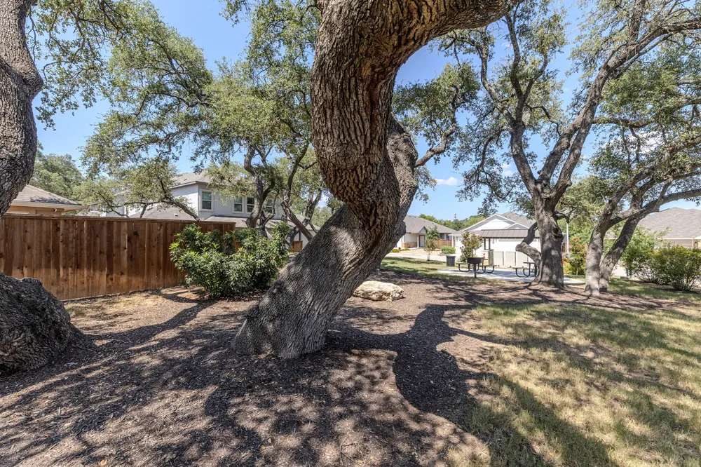 454 Parkline Drive #33B Georgetown, TX 78626