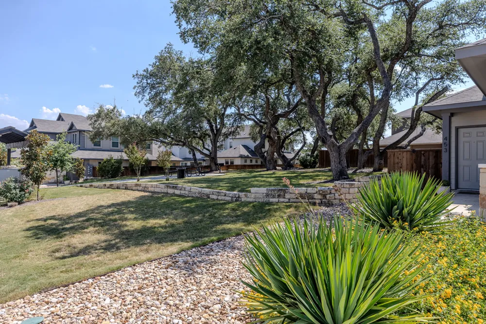 454 Parkline Drive #33B Georgetown, TX 78626