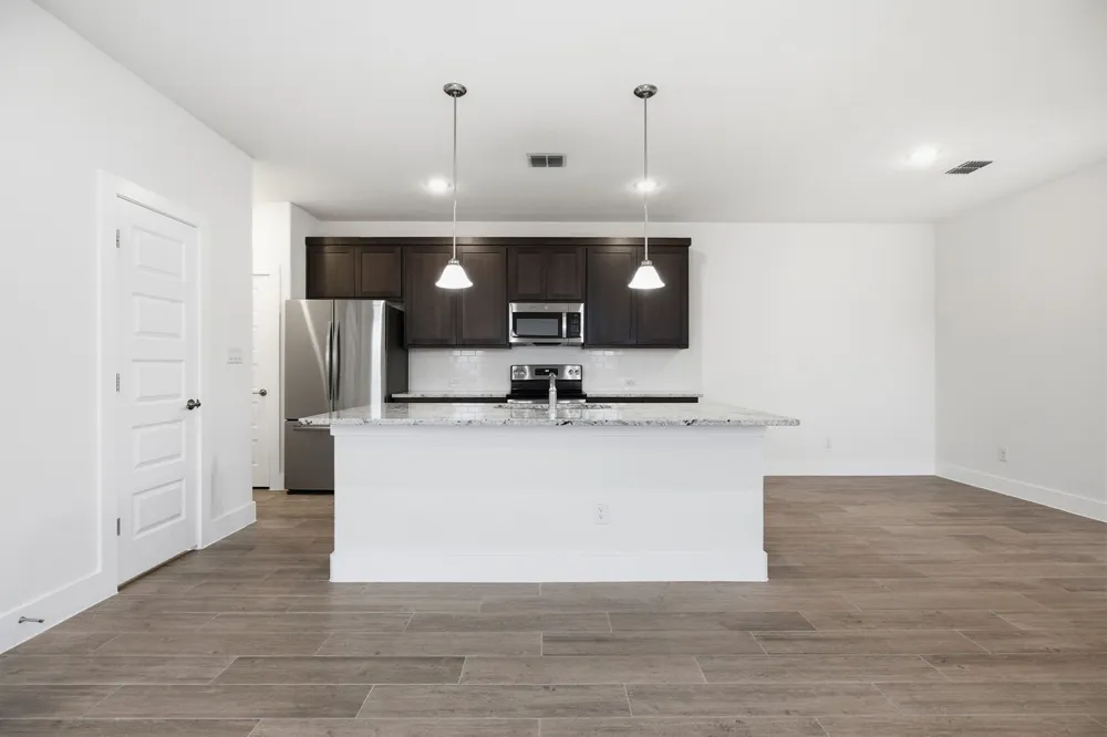 454 Parkline Drive #33B Georgetown, TX 78626
