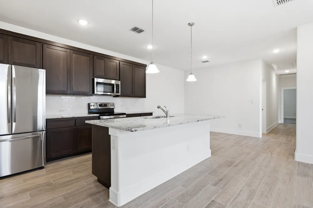454 Parkline Drive #33B Georgetown, TX 78626