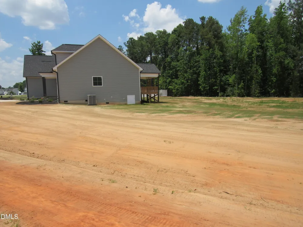 317 Coats Ridge Drive Benson, NC 27504