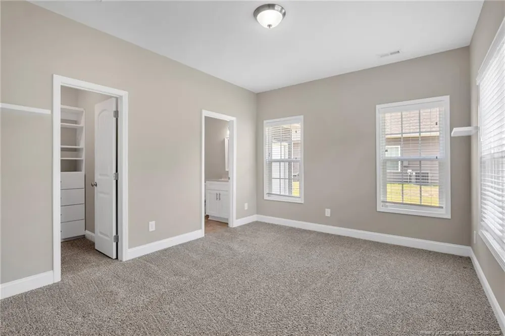 581 Bridgehaven Drive Raeford, NC 28376