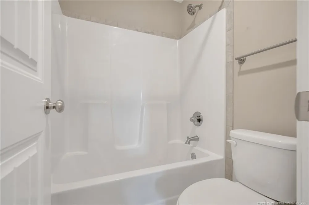581 Bridgehaven Drive Raeford, NC 28376