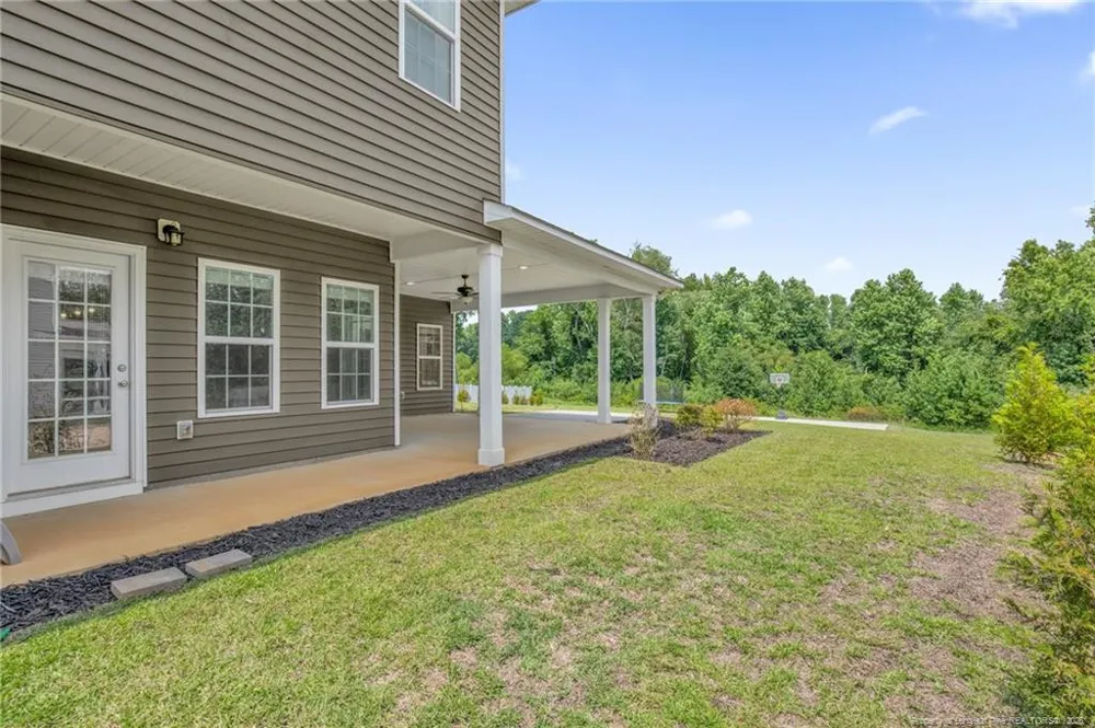 581 Bridgehaven Drive Raeford, NC 28376
