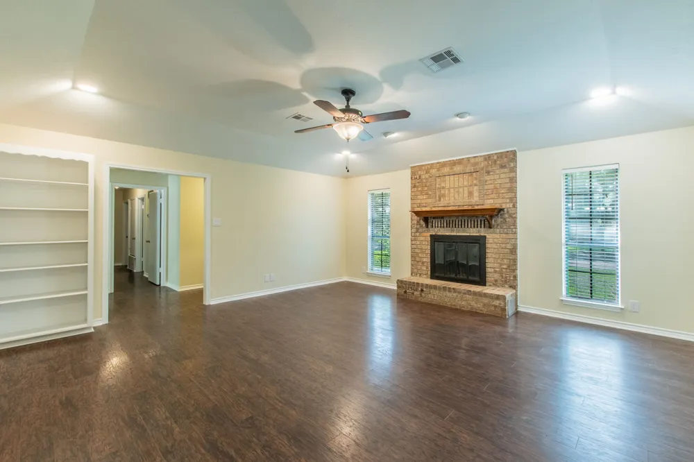 4501 Stagecoach Trail Temple, TX 76502