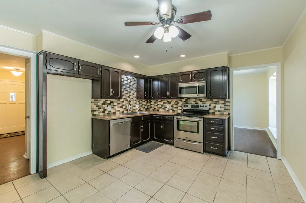 4501 Stagecoach Trail Temple, TX 76502