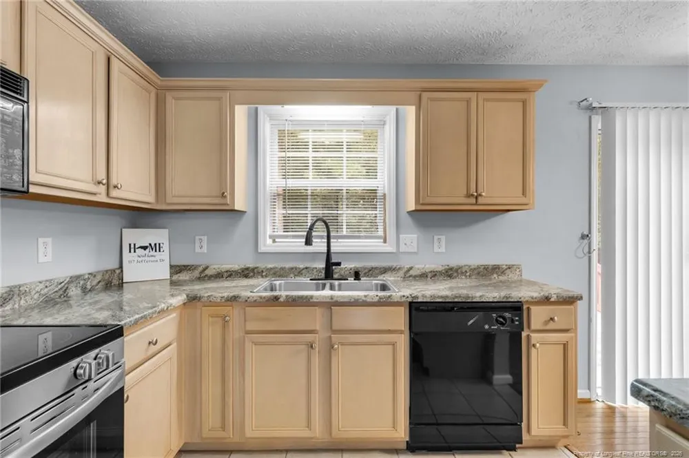 117 Jefferson Drive Raeford, NC 28376