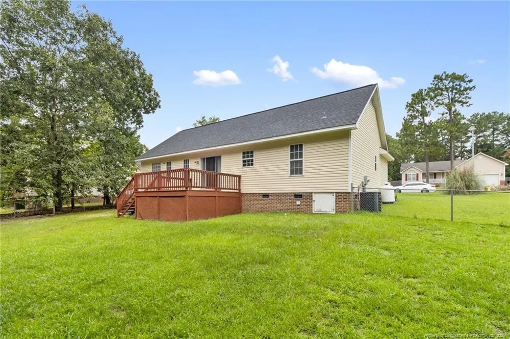 117 Jefferson Drive Raeford, NC 28376